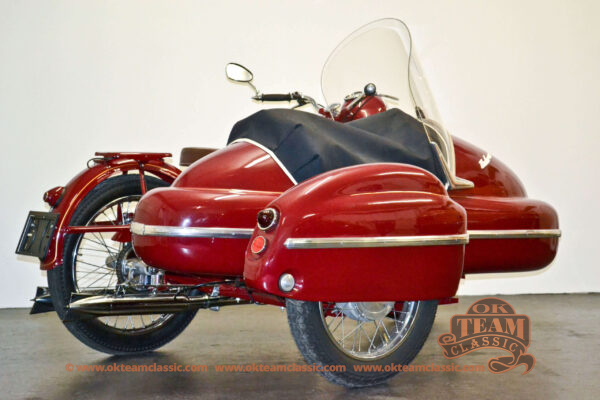 Jawa 350 Perak with Velorex sidecar