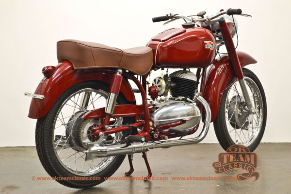 Csepel 250 de Luxe