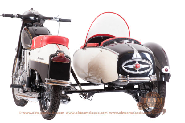 Duna Seitenwagen Prototyp