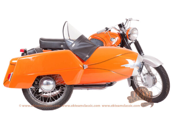 Duna Side Car