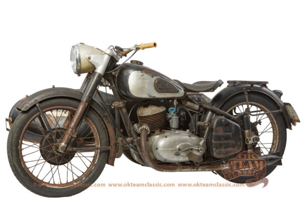 Csepel 250 mit Beiwagen